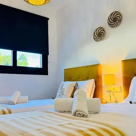 Apartment 80